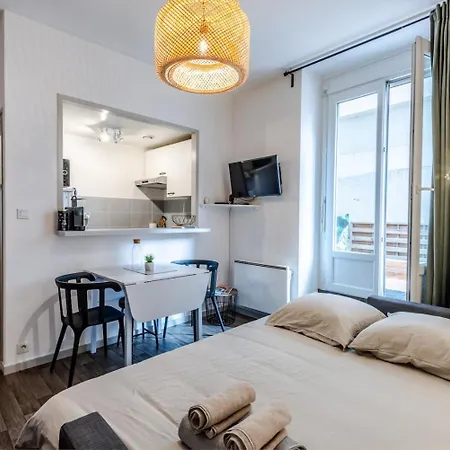Appartamento T2 Centre Ville, 150m Du Lac, Parking - Thermes *