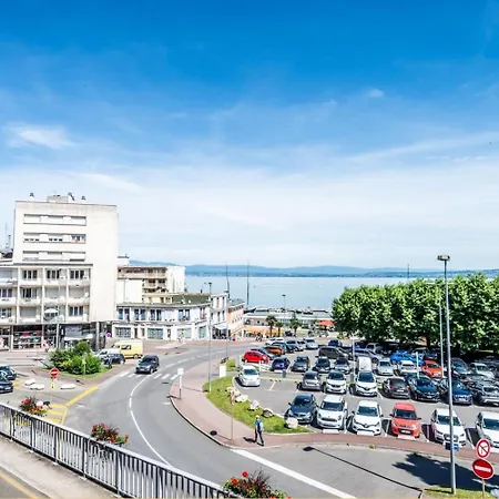 T2 Centre Ville, 150m Du Lac, Parking - Thermes Apartment
